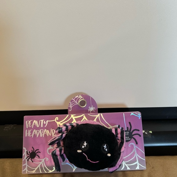 Beastly headband in purple and black #spiderweb - Picture 5 of 7